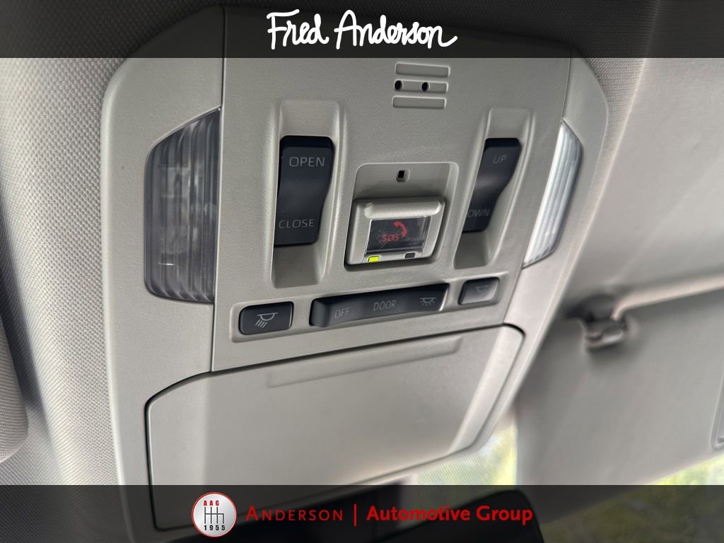 Used 2022 Toyota Highlander XLE FWD image 10
