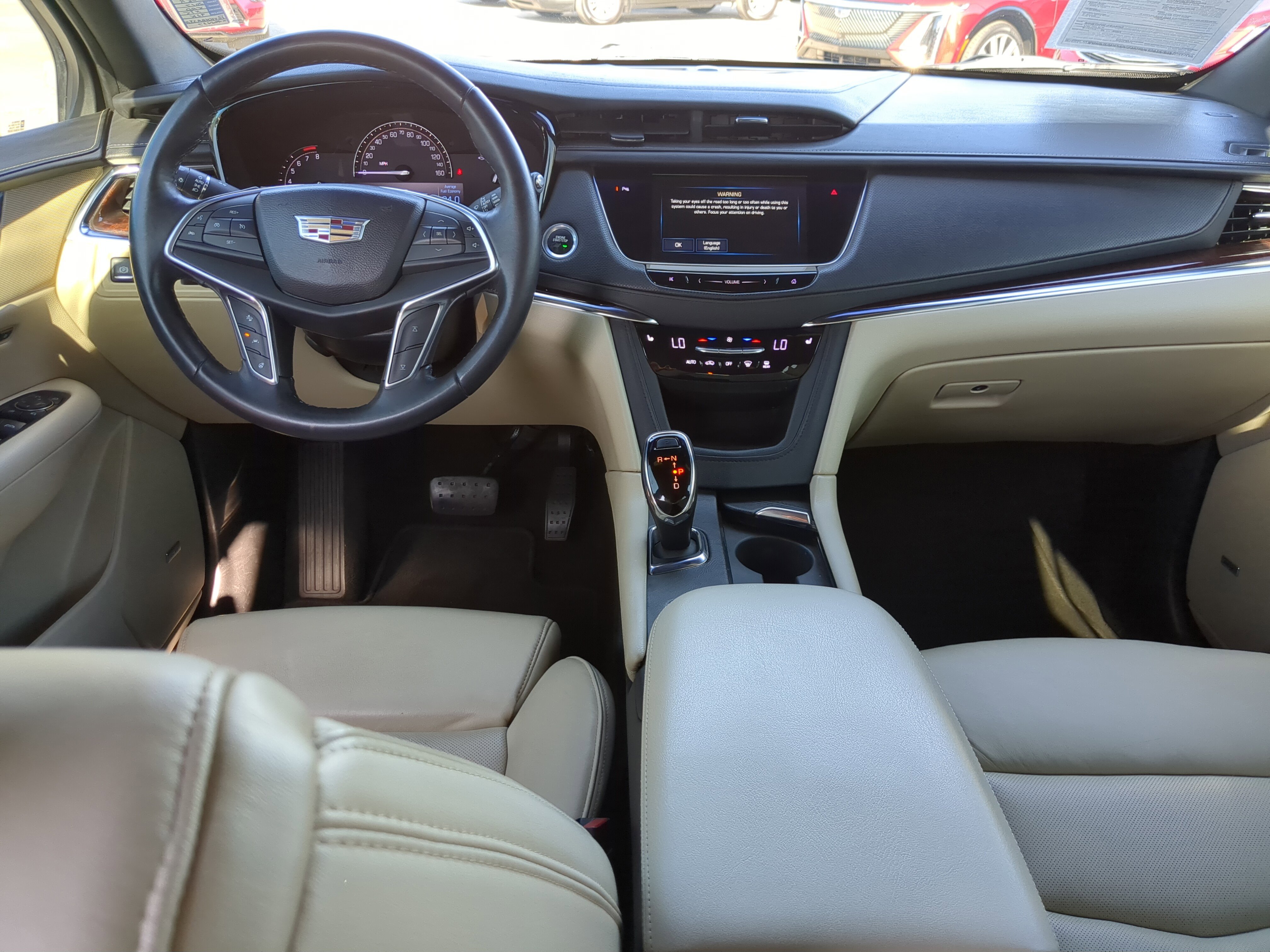 Used 2017 Cadillac XT5 Luxury w/ Driver Awareness Package image 14