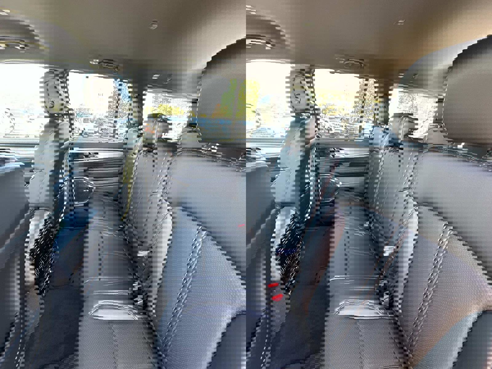 New 2025 Jeep Wagoneer 4WD image 15