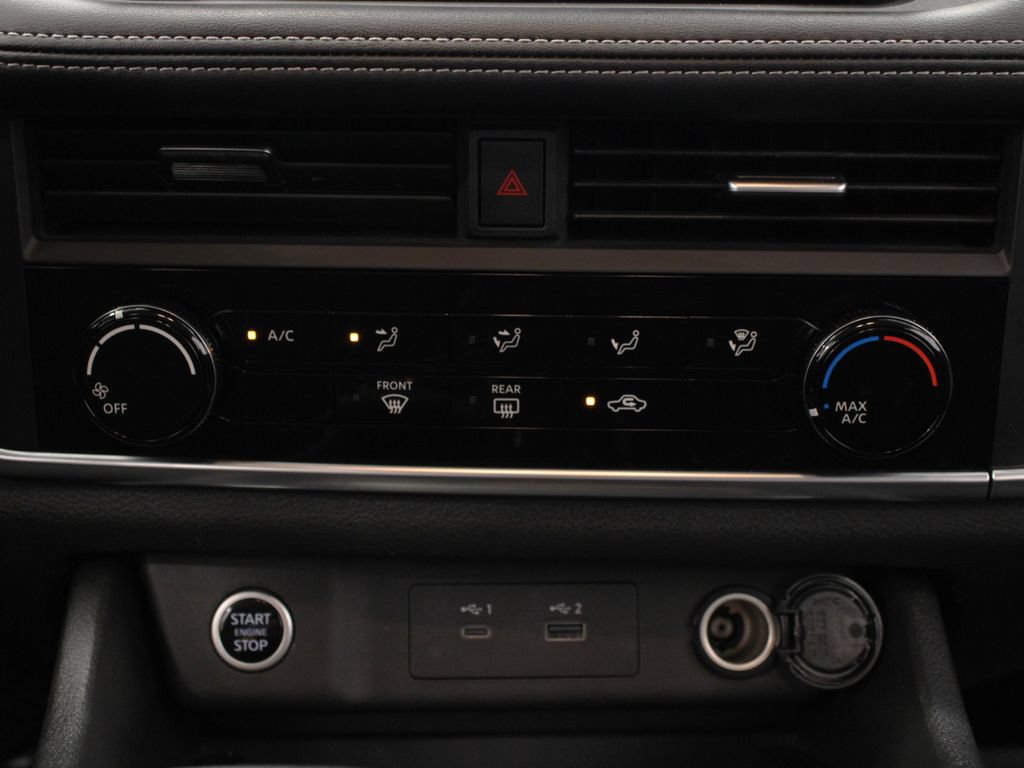 Used 2023 Nissan Rogue S FWD image 22