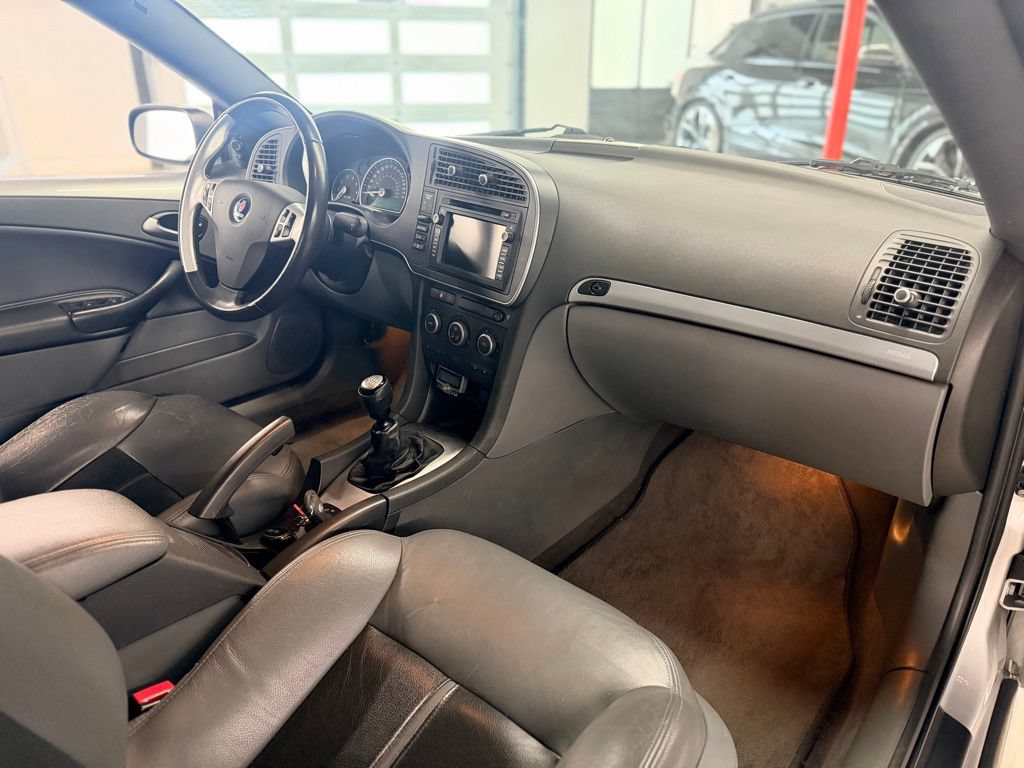Used 2007 Saab 9-3 Aero w/ Touring Pkg FWD image 18