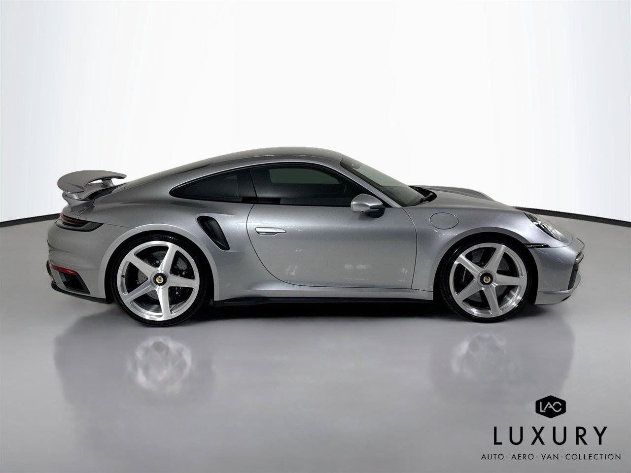 Used 2024 Porsche 911 Turbo S AWD/4WD image 4
