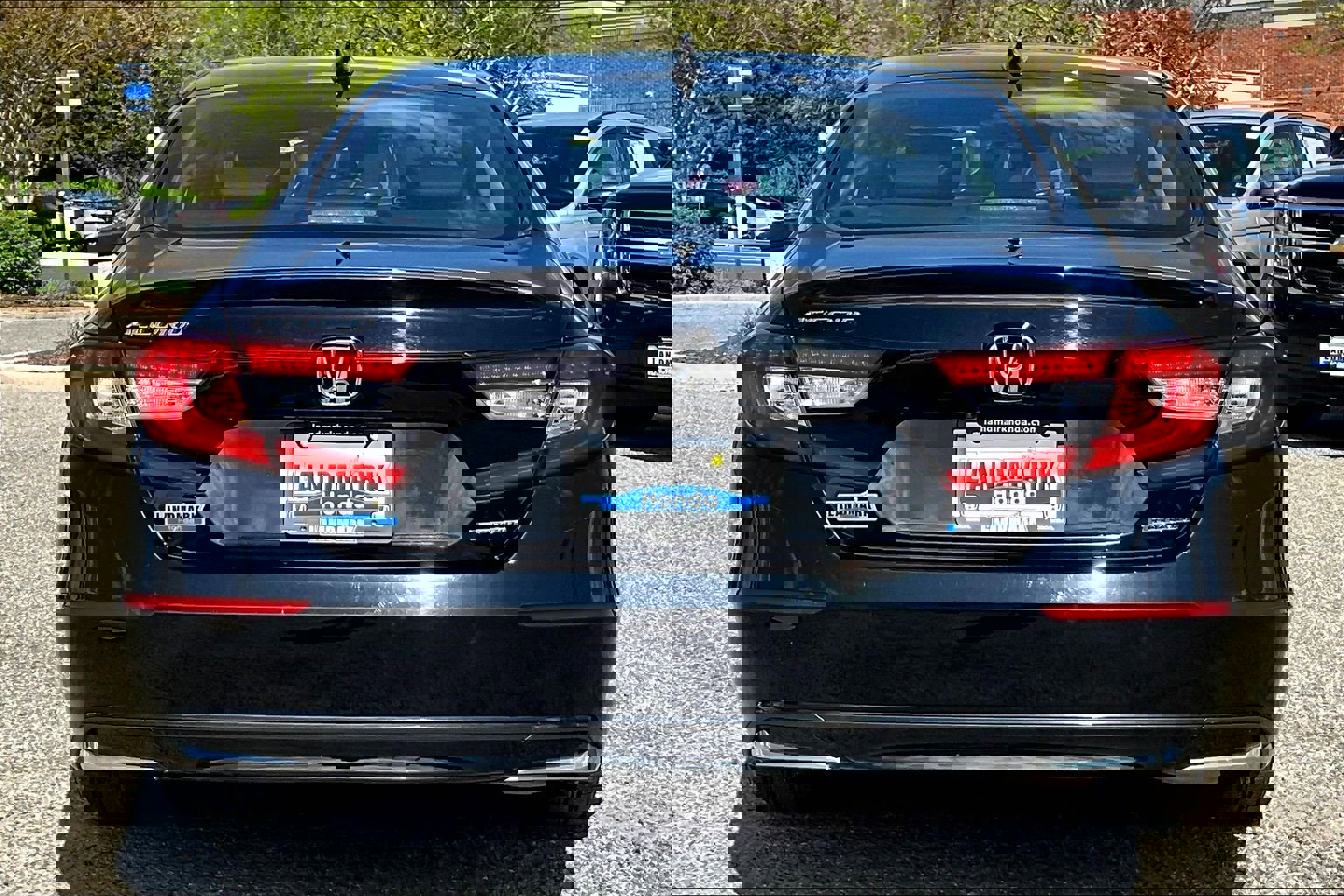 Used 2019 Honda Accord EX image 4