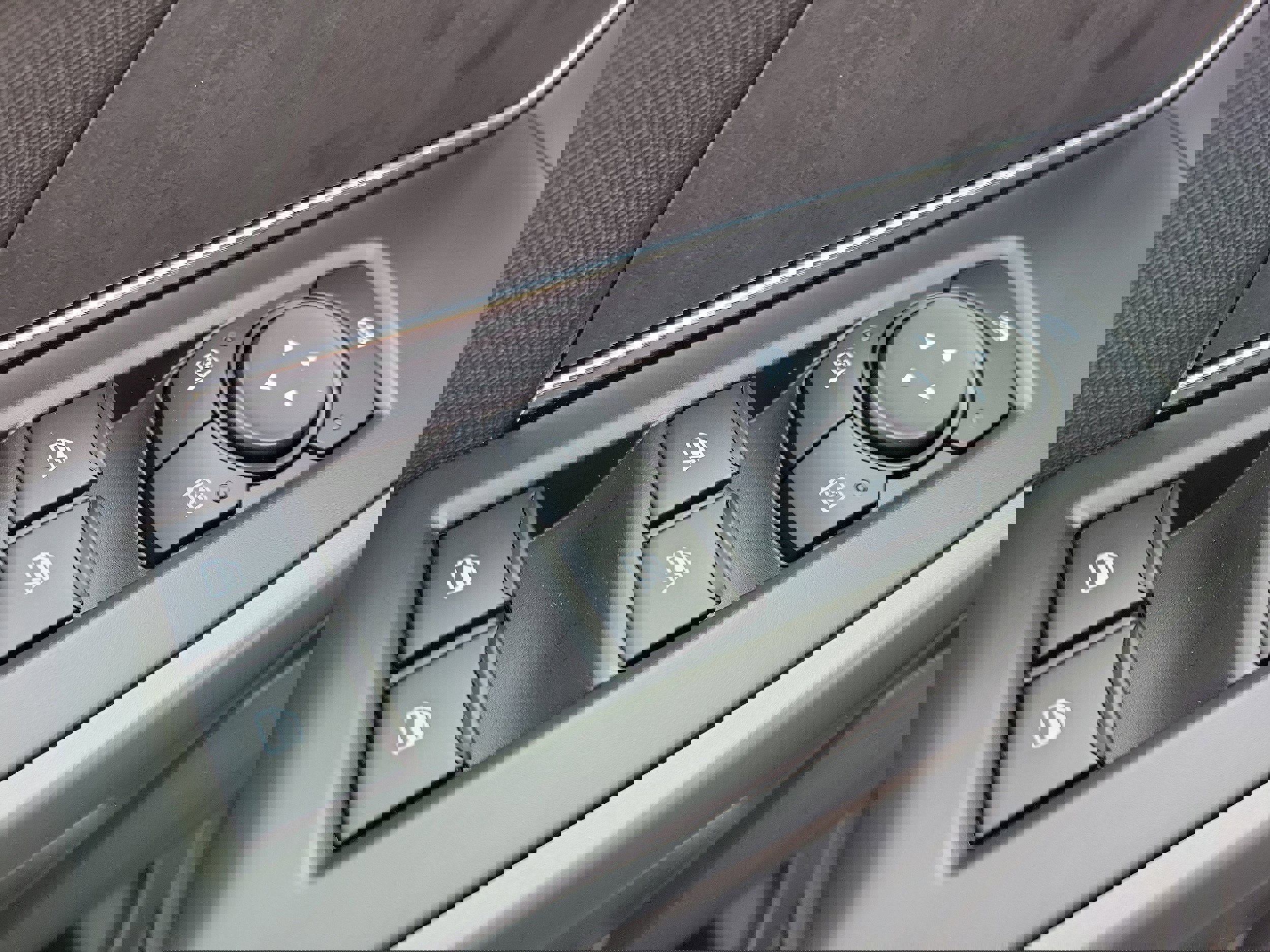 New 2026 Ford F150 XLT w/ Equipment Group 302A MID image 19