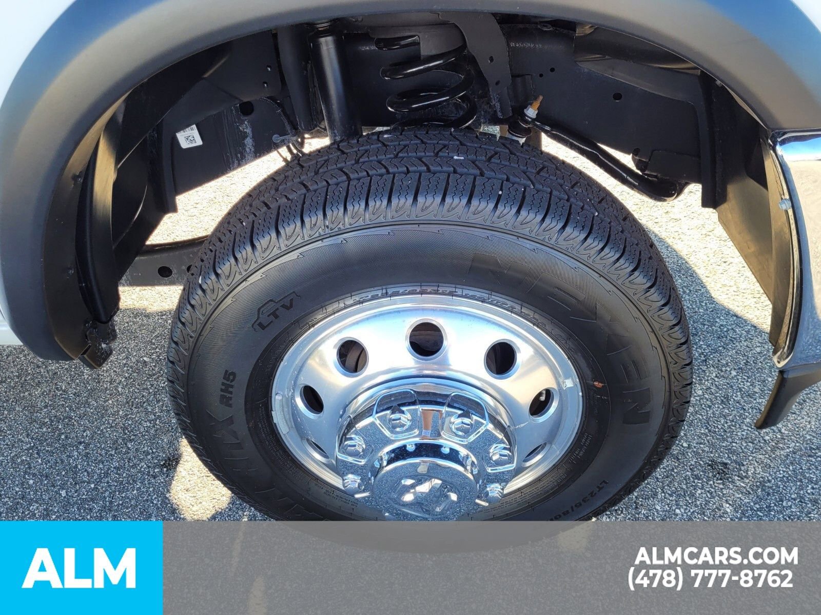 Used 2025 RAM 3500 Tradesman AWD/4WD image 29