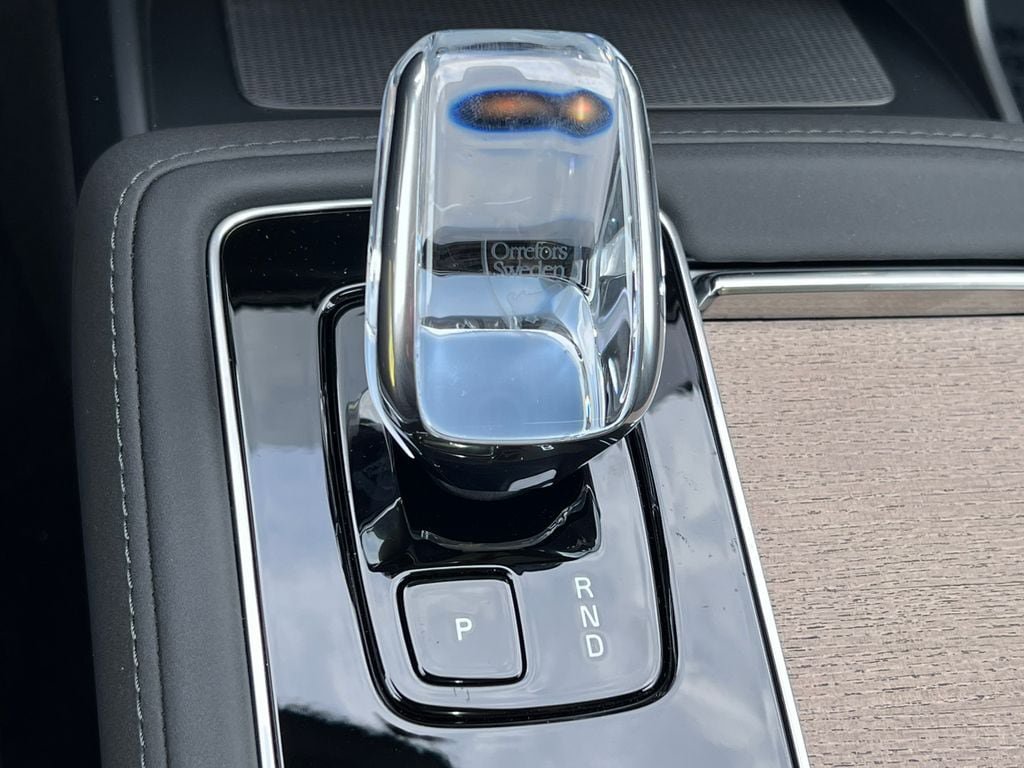 New 2026 Volvo XC90 B5 Core w/ Protection Package Premier AWD/4WD image 29