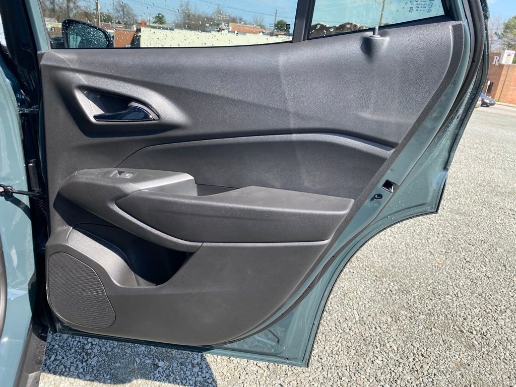 New 2026 Chevrolet Trax LS image 19