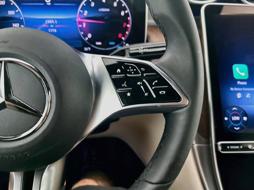 Certified 2026 Mercedes-Benz GLC 300 image 12