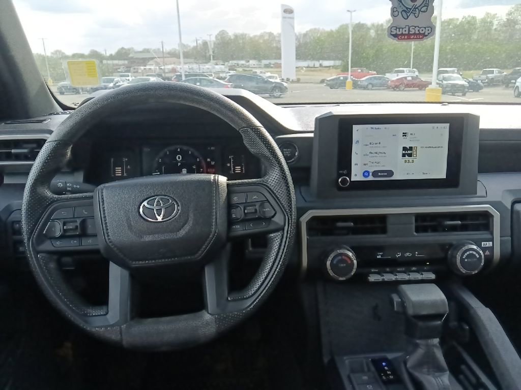 Used 2024 Toyota Tacoma SR AWD/4WD image 25