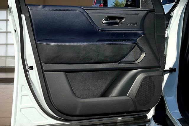 New 2026 INFINITI QX80 4WD image 23