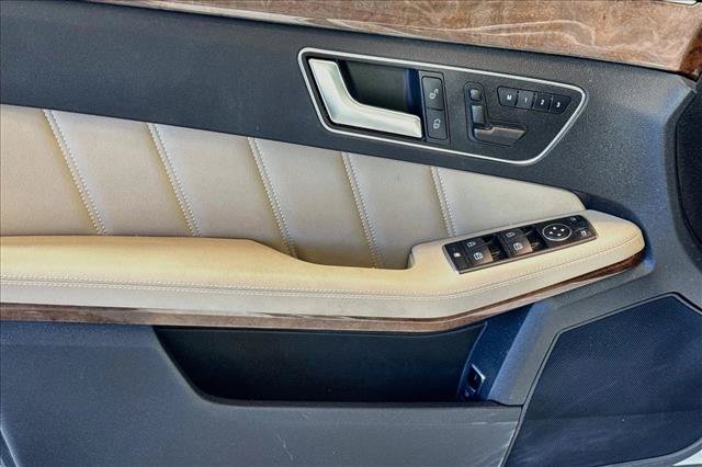 Used 2013 Mercedes-Benz E 350 Sedan image 17