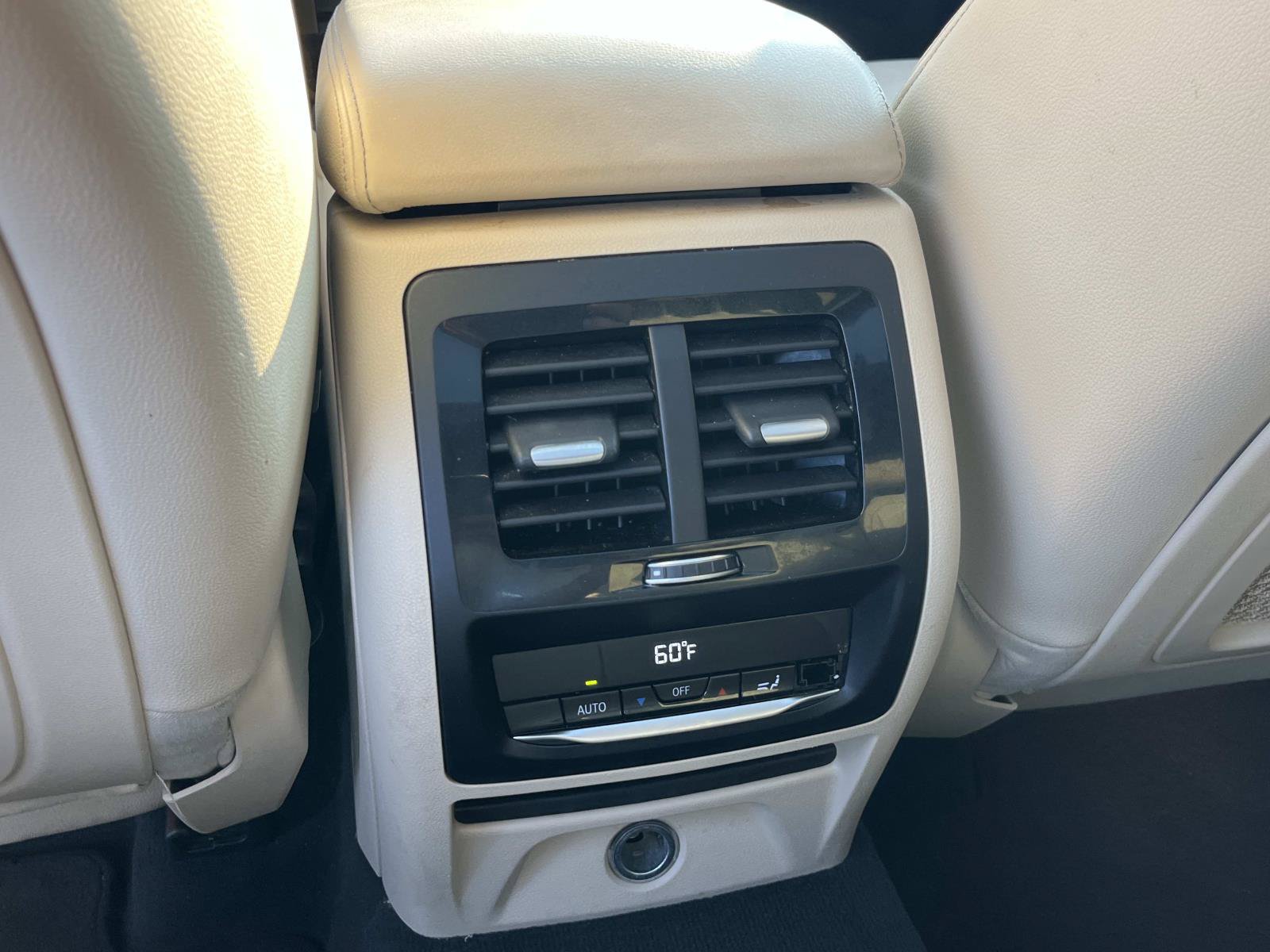 Used 2018 BMW X3 xDrive30i AWD/4WD image 18