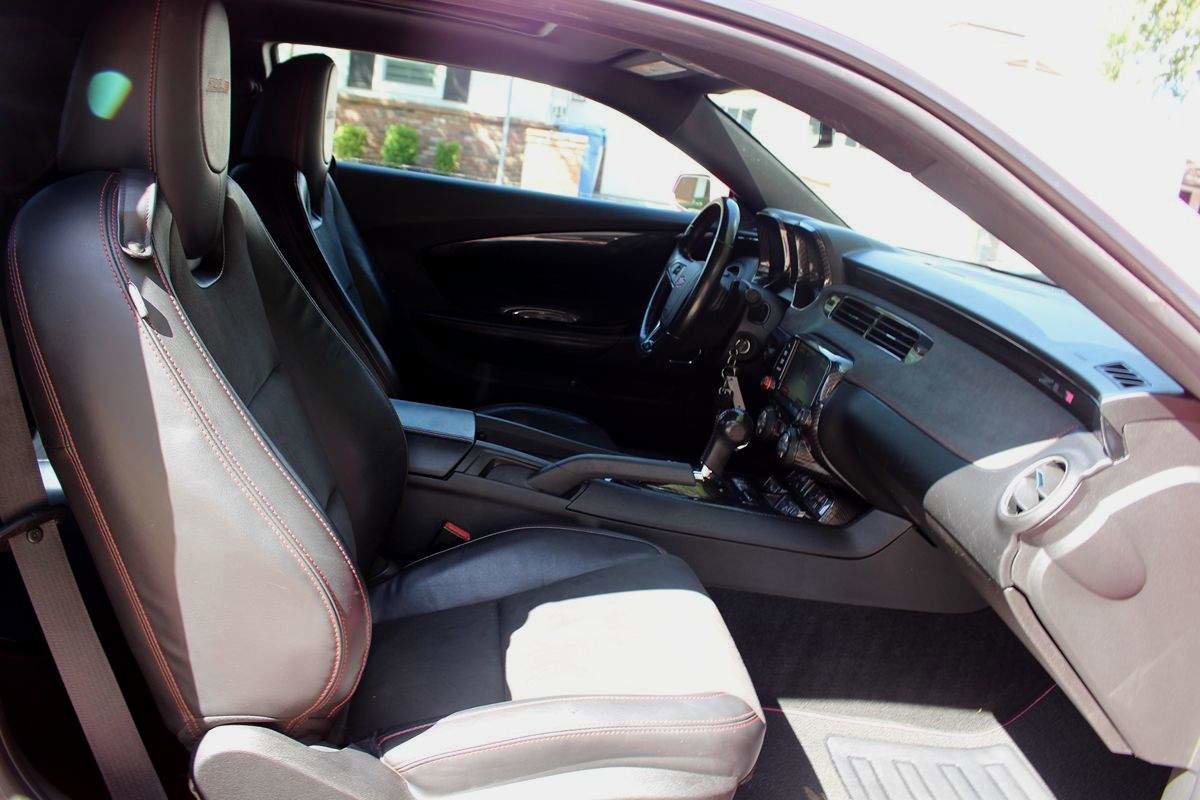 Used 2013 Chevrolet Camaro ZL1 image 15