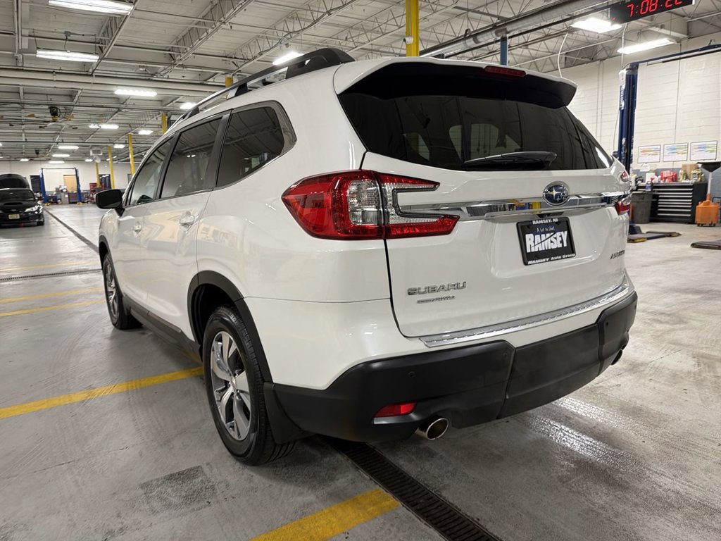 Certified 2023 Subaru Ascent Premium w/ Convenience Package AWD/4WD image 6
