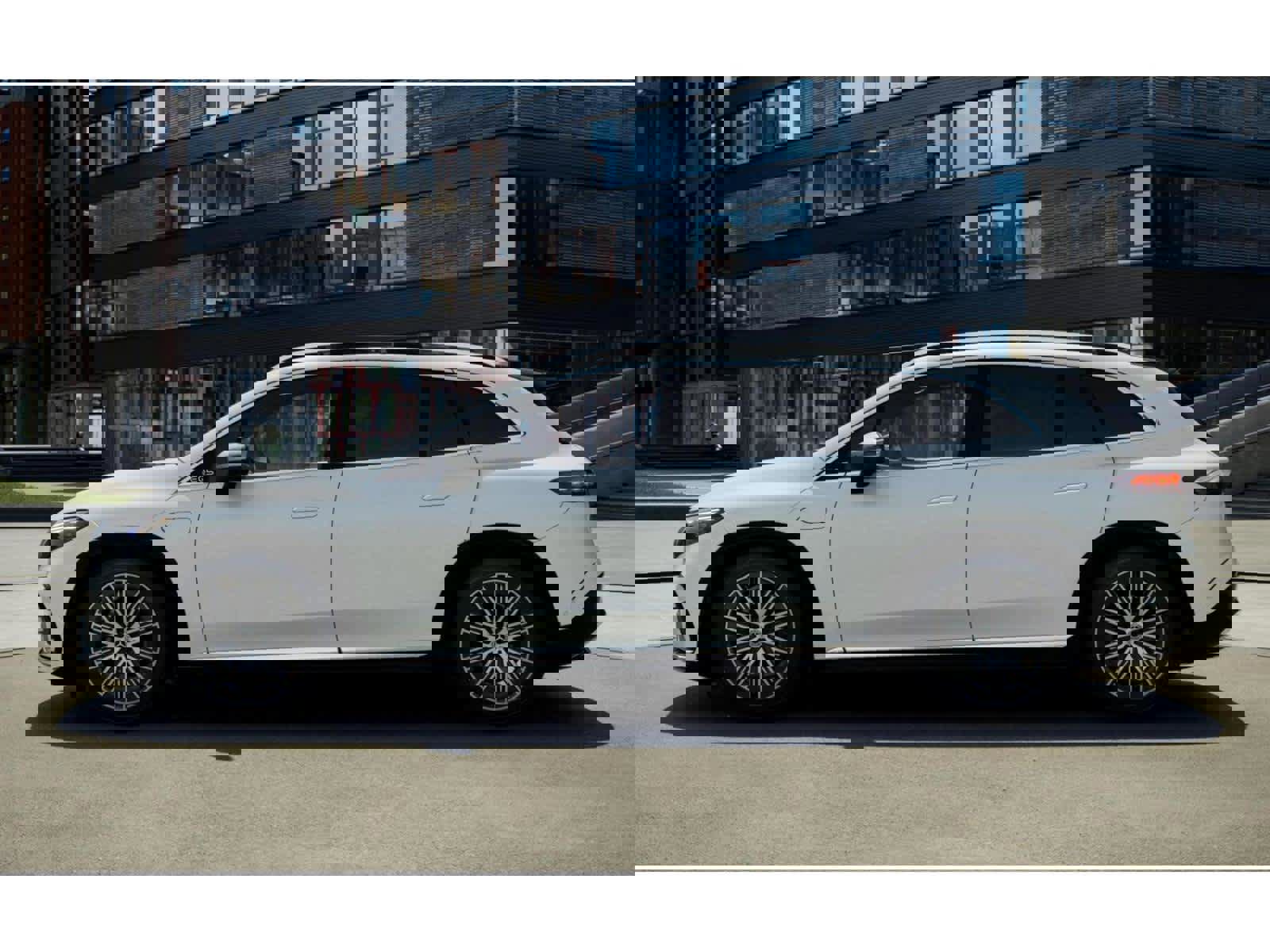 New 2026 Mercedes-Benz EQS 550 4MATIC SUV image 33