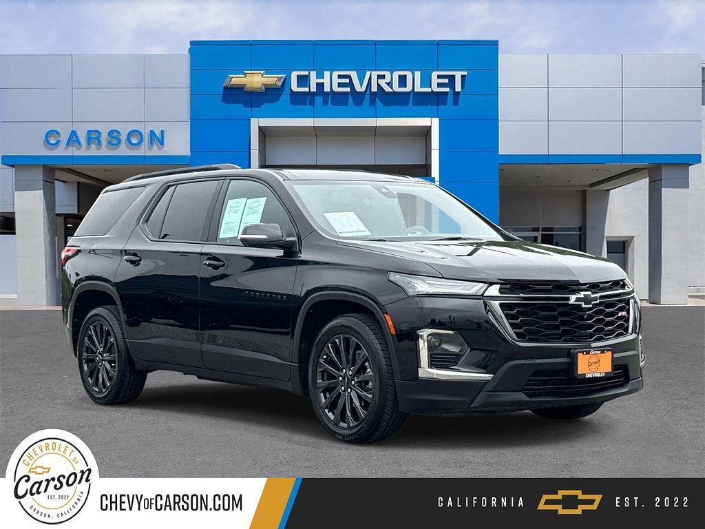 Used 2023 Chevrolet Traverse RS