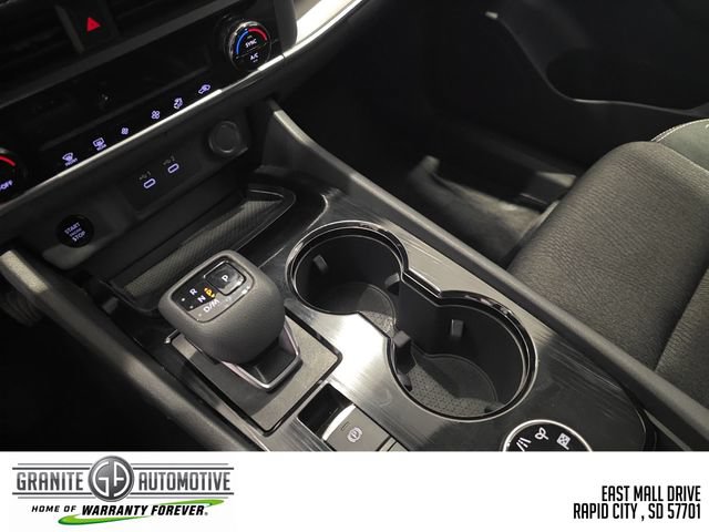 Used 2026 Nissan Rogue SV AWD/4WD image 24