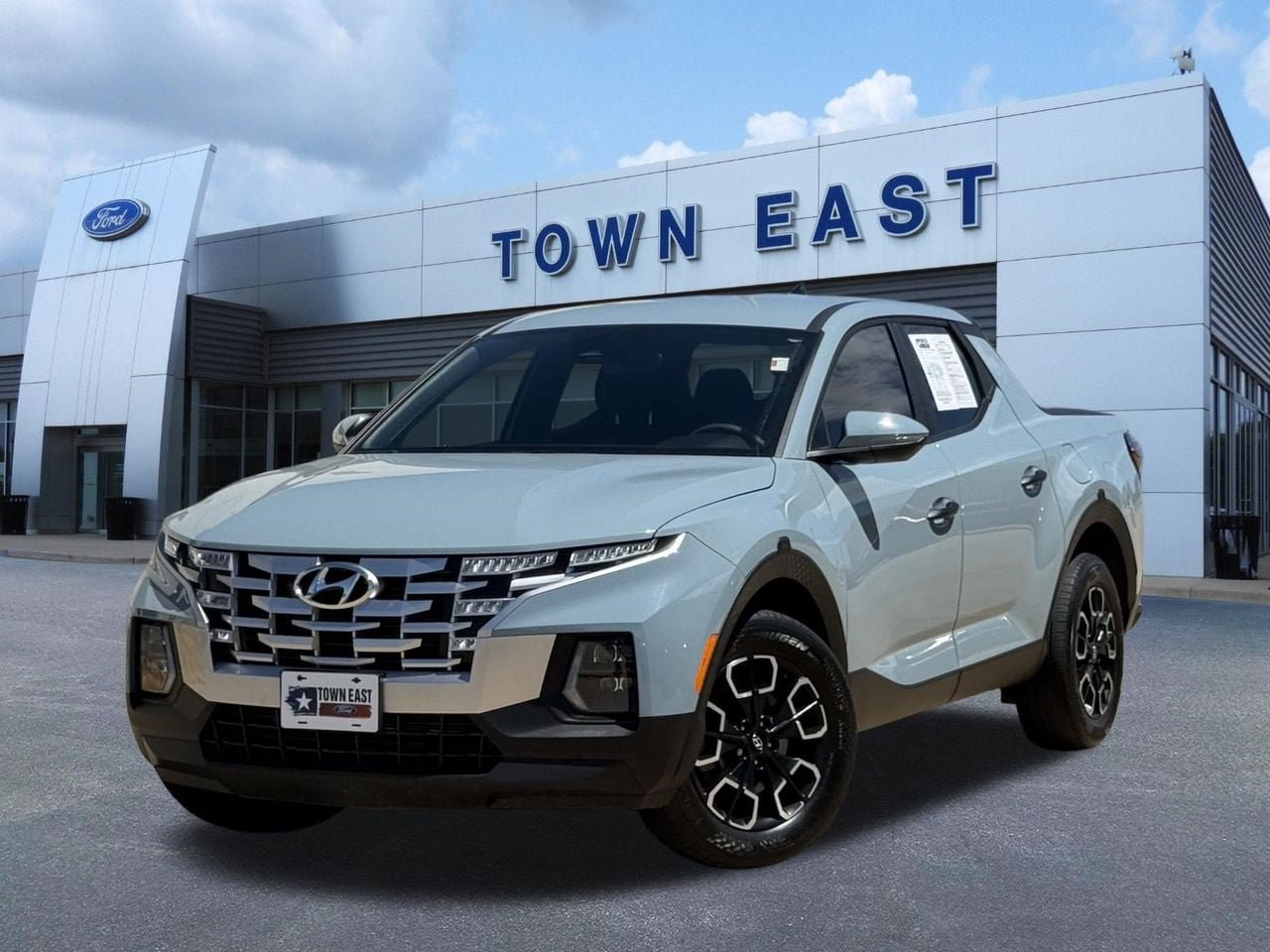 Used 2024 Hyundai Santa Cruz SEL AWD/4WD image 1