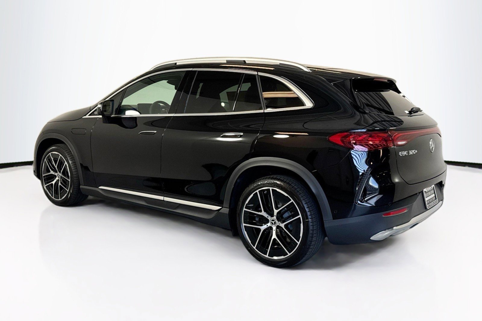 New 2026 Mercedes-Benz EQE 320+ SUV image 7