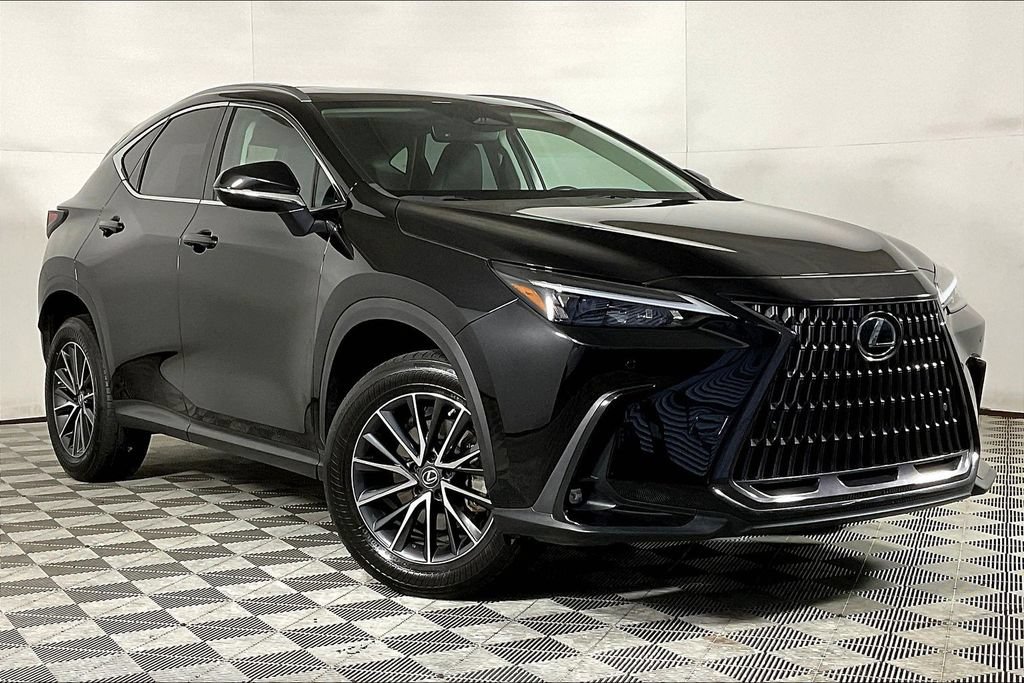 Used 2023 Lexus NX 350h AWD w/ Towing Package (2000 Lbs) image 12