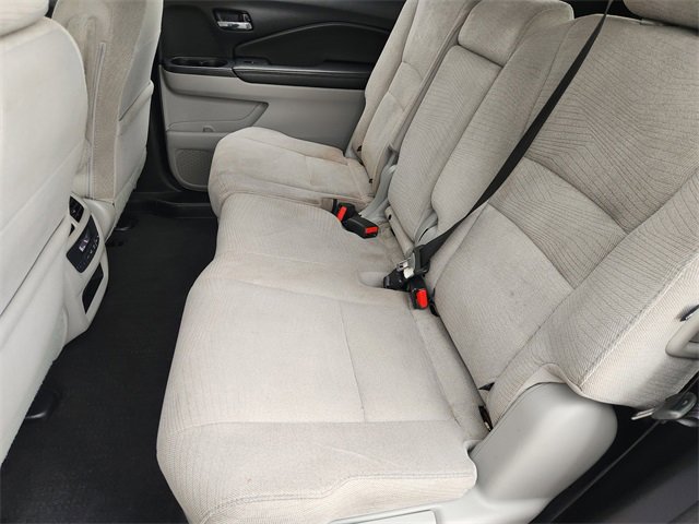 Certified 2017 Honda Pilot EX image 12