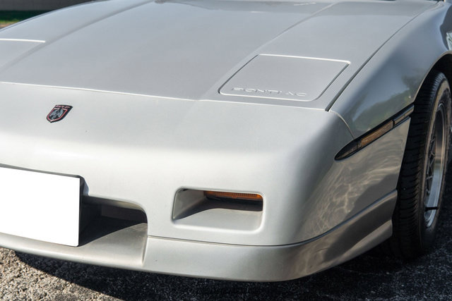 Used 1986 Pontiac Fiero GT image 89