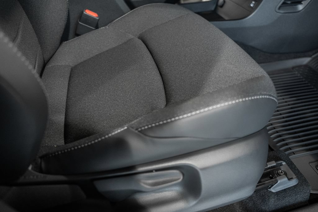 New 2026 Toyota C-HR AWD/4WD image 34