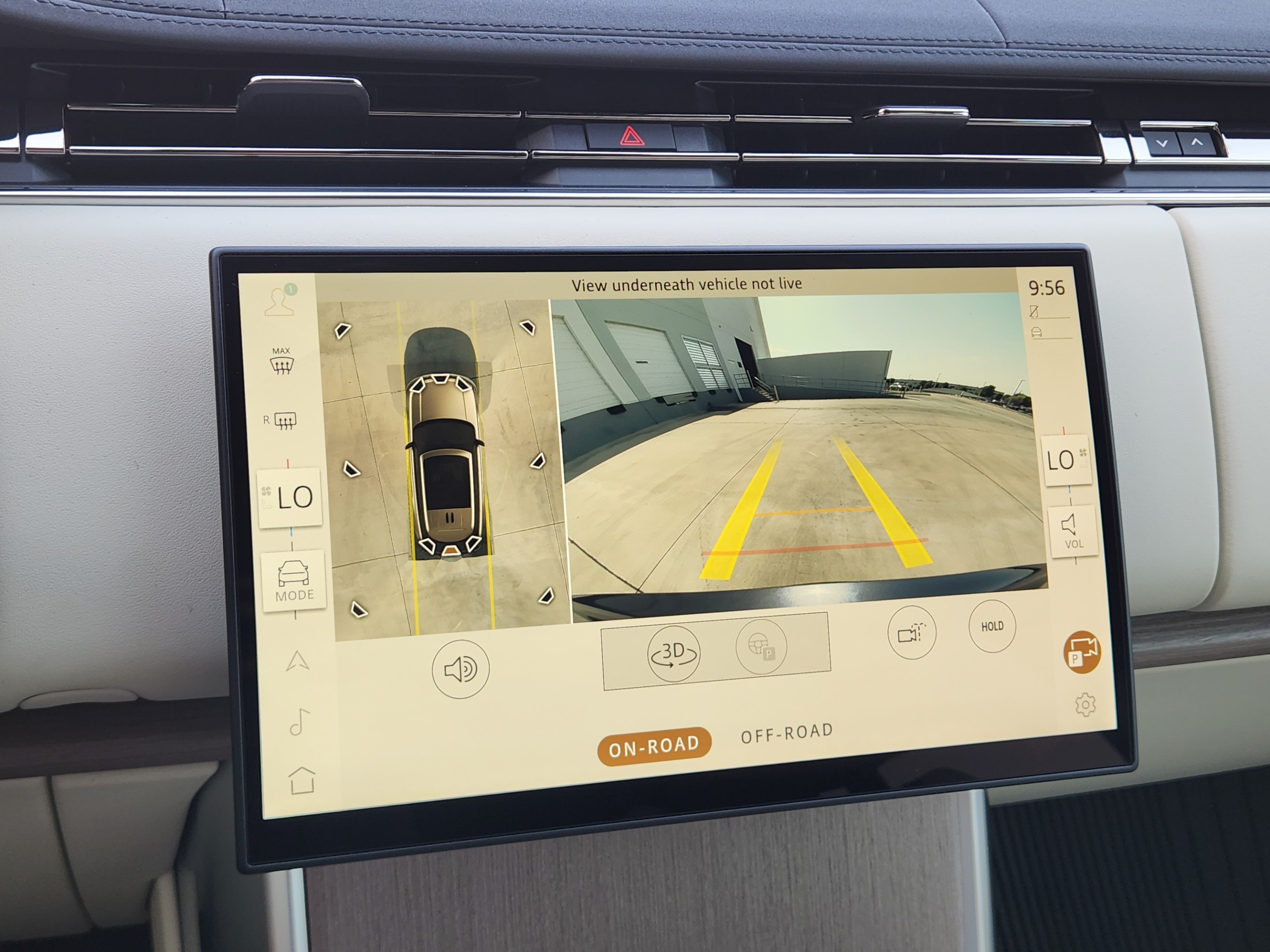 New 2026 Land Rover Range Rover SE AWD/4WD image 13
