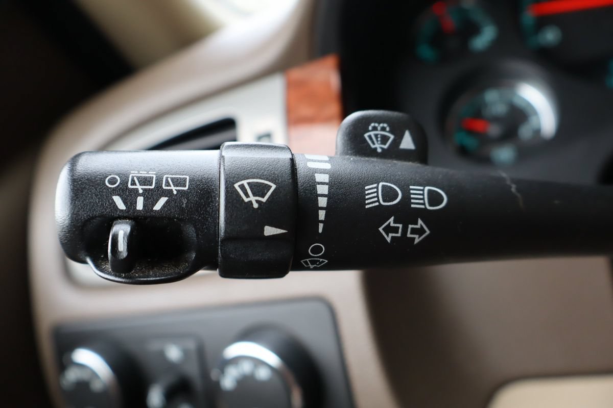 Used 2008 GMC Yukon SLT AWD/4WD image 33