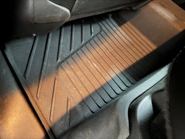 Used 2020 Chevrolet Colorado Z71 image 21