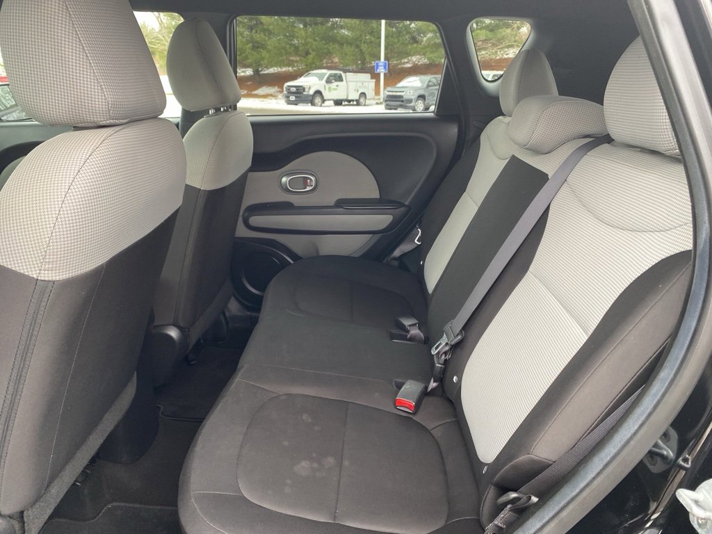 Used 2016 Kia Soul w/ Convenience Package image 17