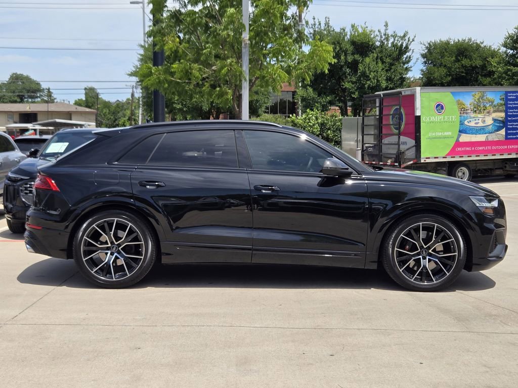 Used 2023 Audi SQ8 Prestige AWD/4WD image 7
