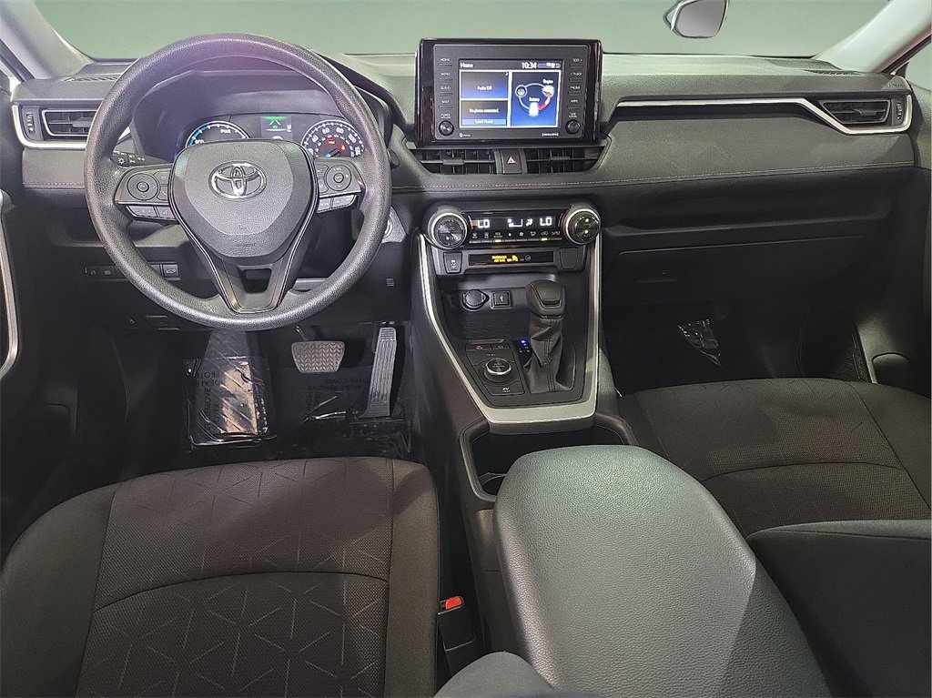 Used 2022 Toyota RAV4 XLE image 13