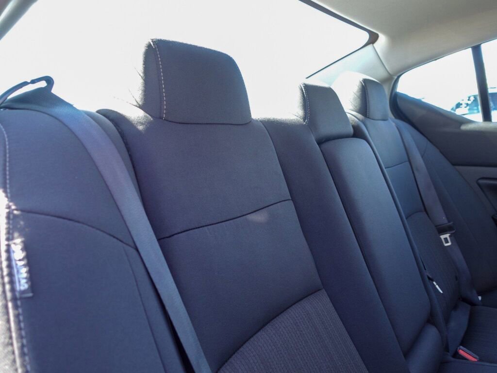 Used 2024 Nissan Altima 2.5 SV image 13