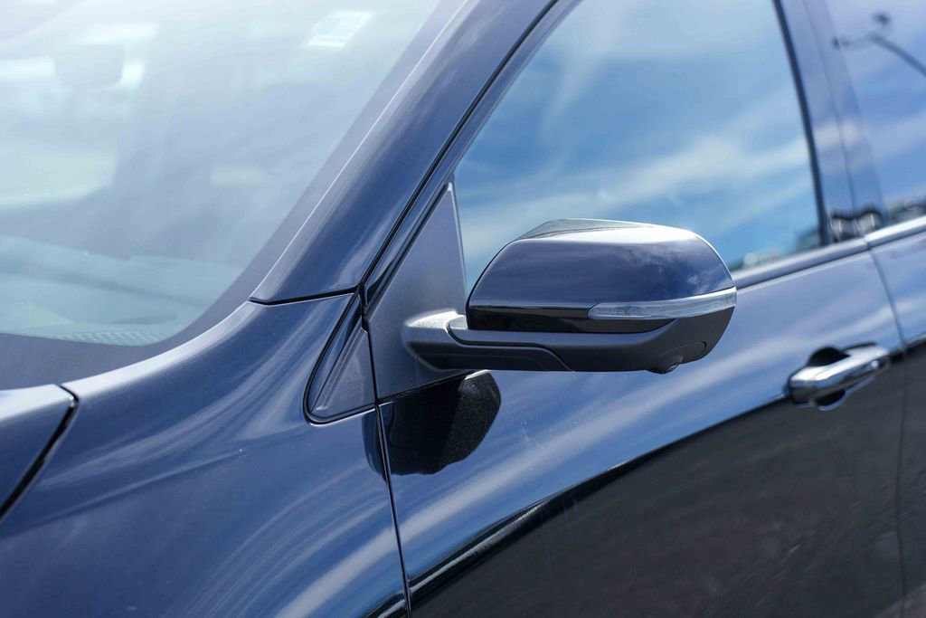 Used 2026 Chevrolet Traverse RS w/ LPO, Floor Liner Package image 10