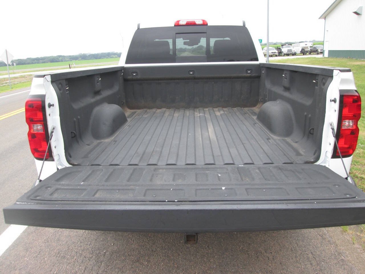 Used 2014 Chevrolet Silverado 1500 LTZ Z71 w/ LTZ Plus Package AWD/4WD image 5