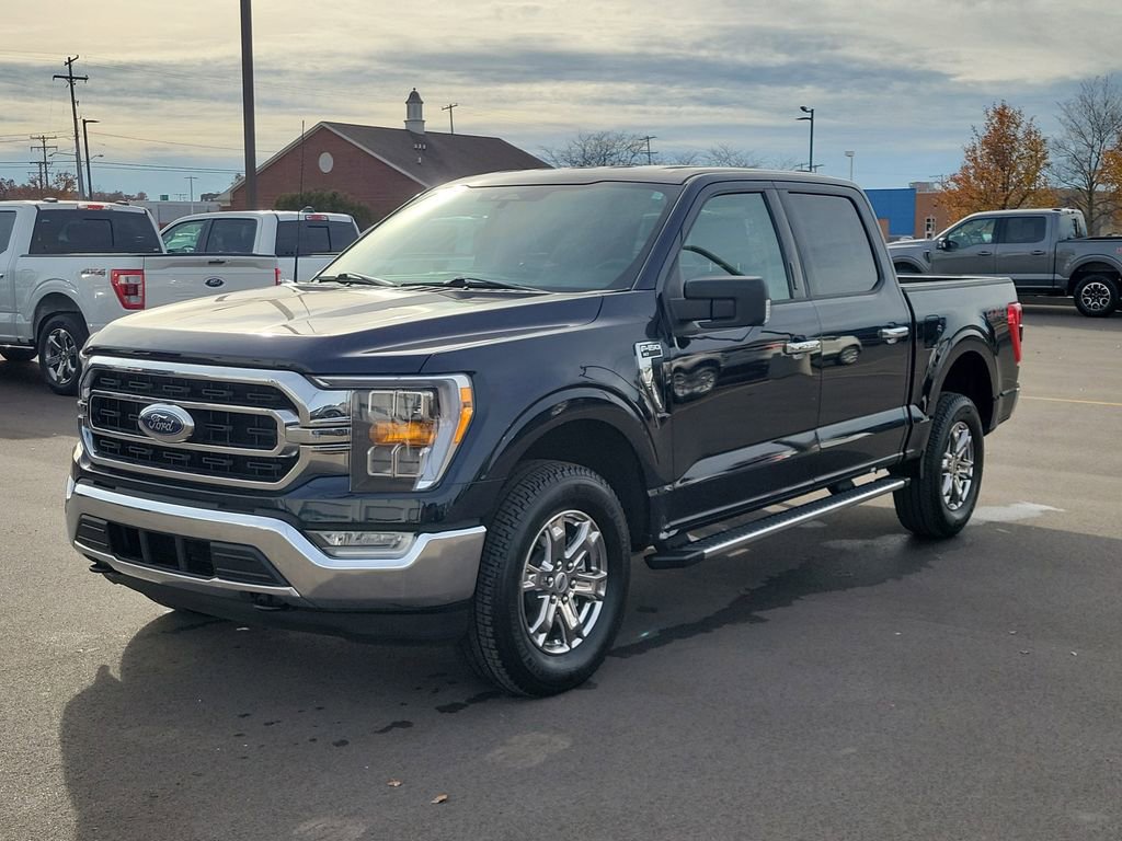 Used 2022 Ford F150 XLT w/ Equipment Group 302A High AWD/4WD image 2