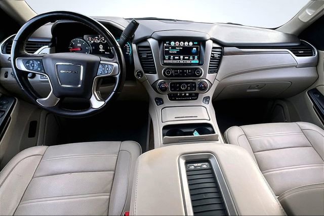 Used 2019 GMC Yukon Denali w/ Denali Ultimate Package image 7
