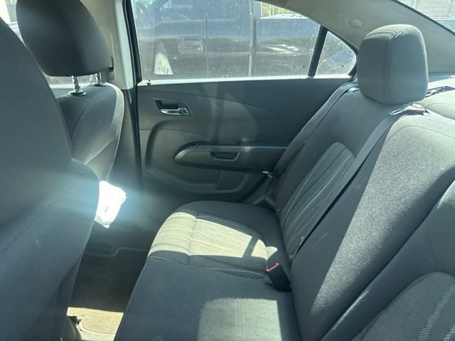 Used 2015 Chevrolet Sonic LT FWD image 10