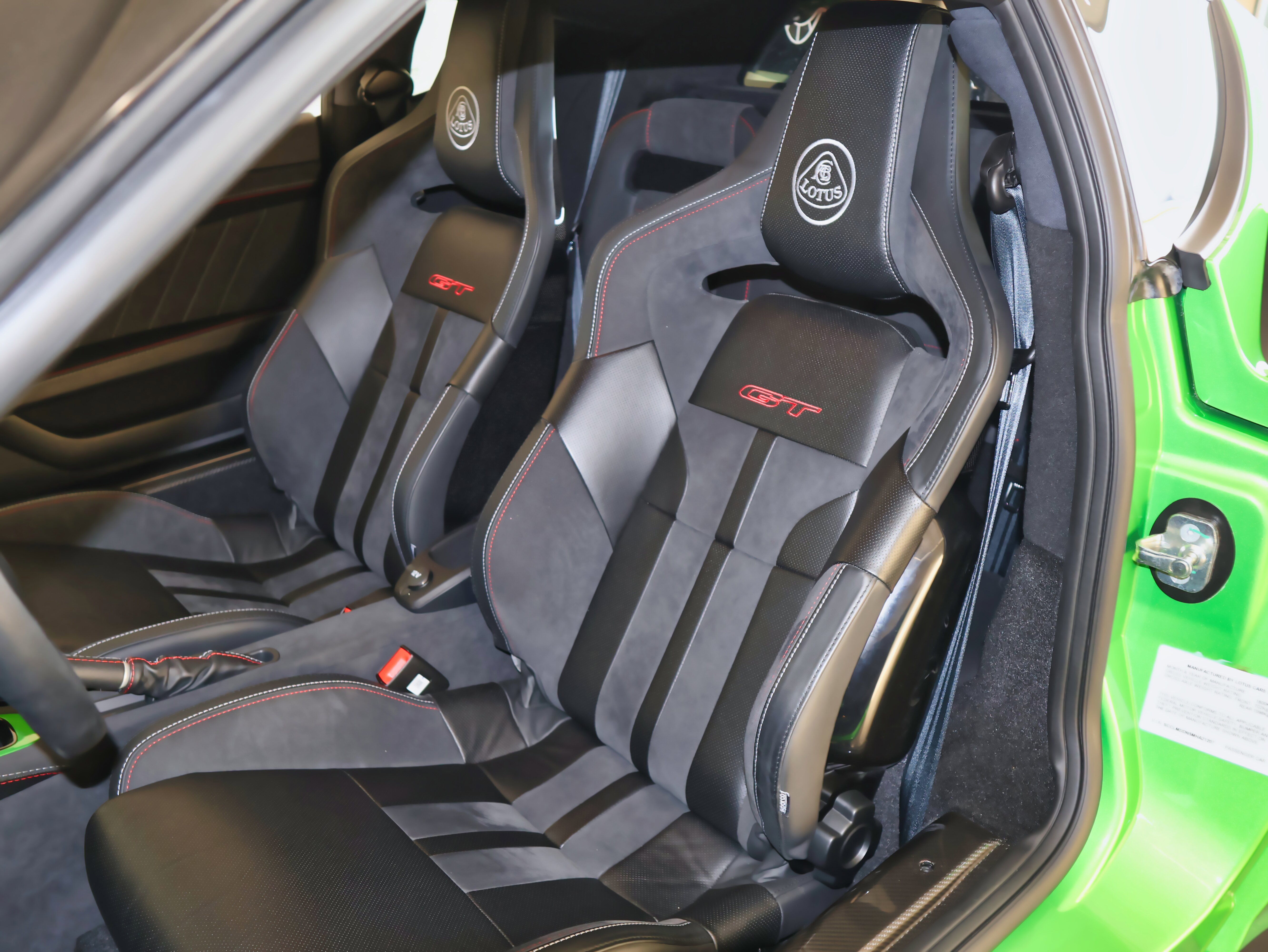 Used 2021 Lotus Evora image 23