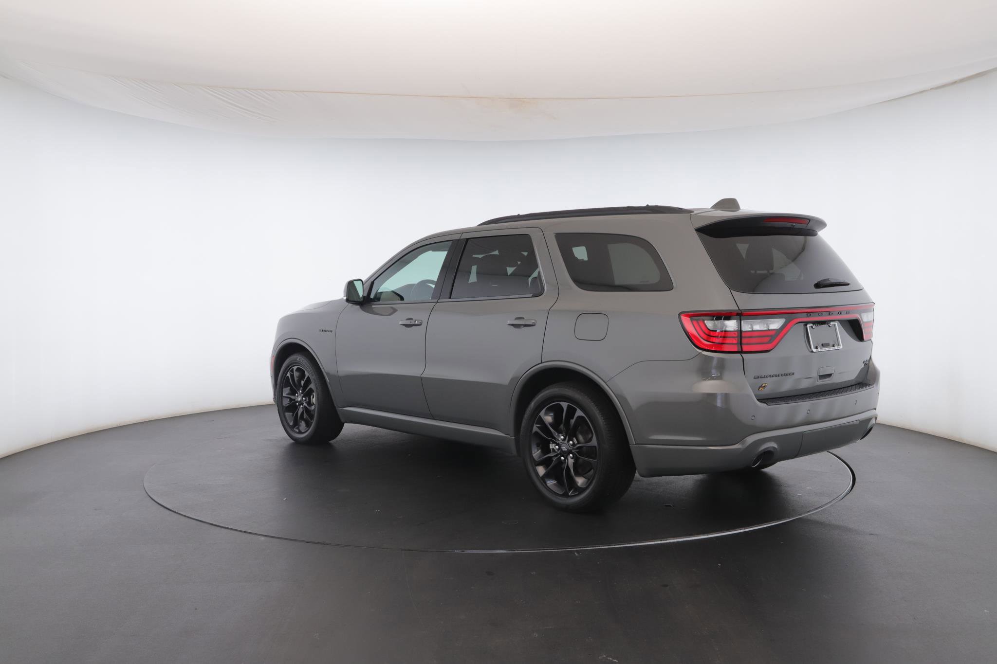 Used 2022 Dodge Durango R/T w/ Hemi Orange Plus Package image 25