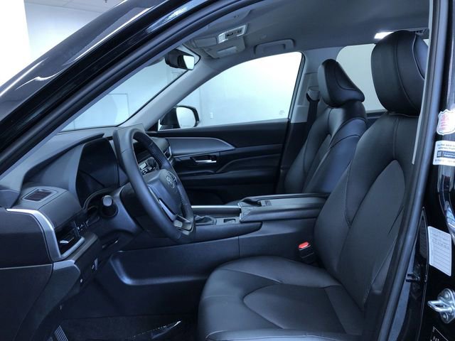 Used 2026 Toyota Grand Highlander AWD image 19