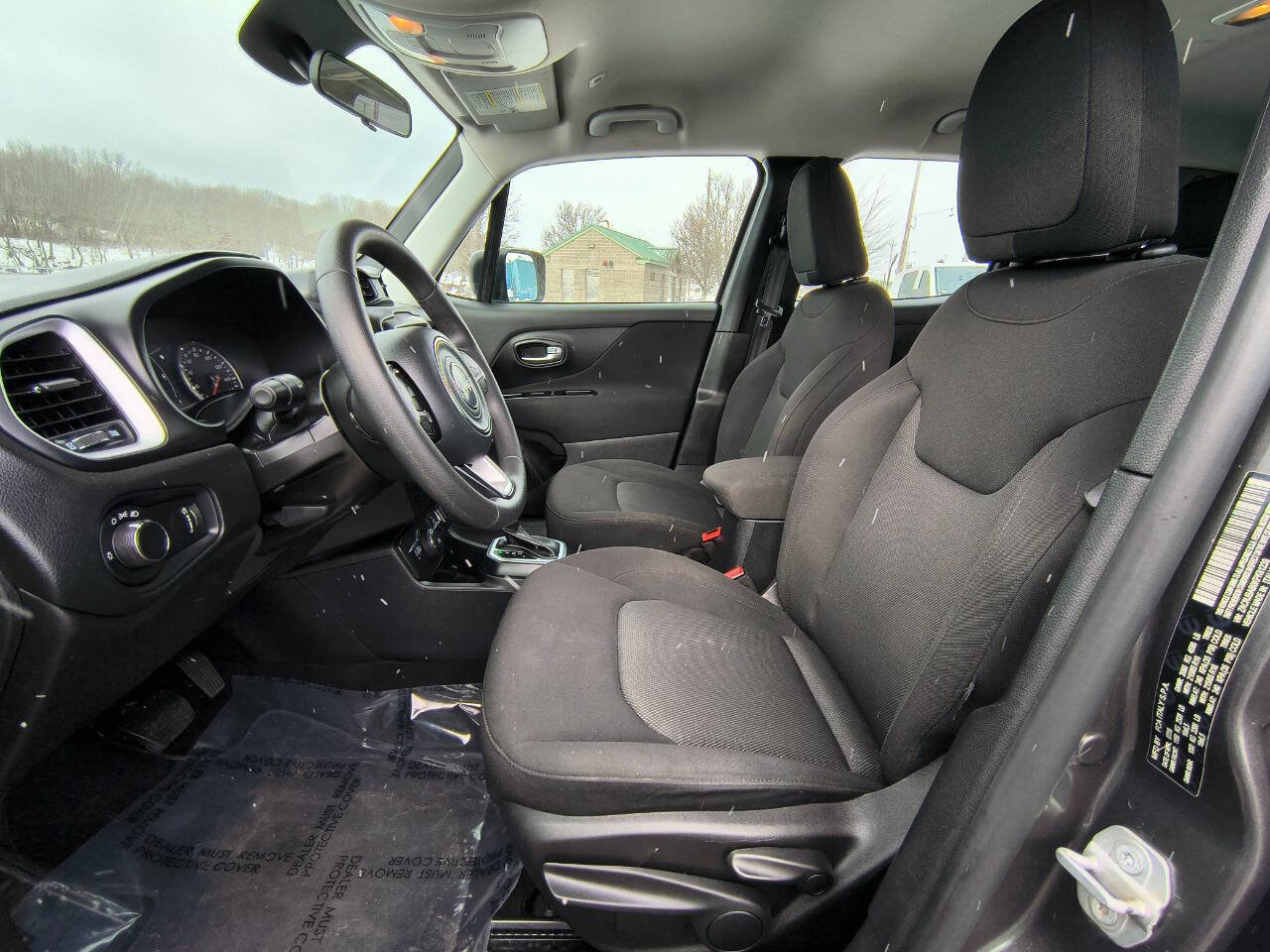 Used 2019 Jeep Renegade Sport image 10