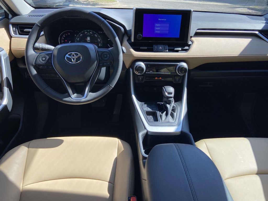 Used 2025 Toyota RAV4 XLE Premium FWD image 12