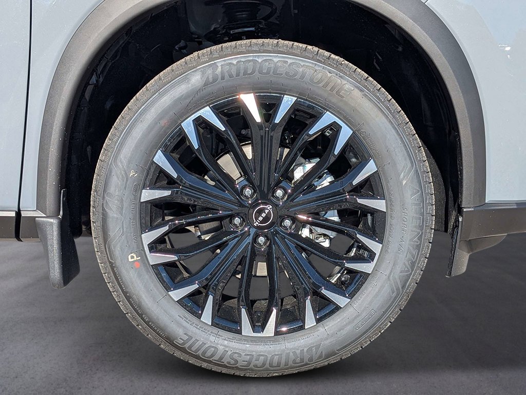 New 2026 Nissan Rogue SV image 9