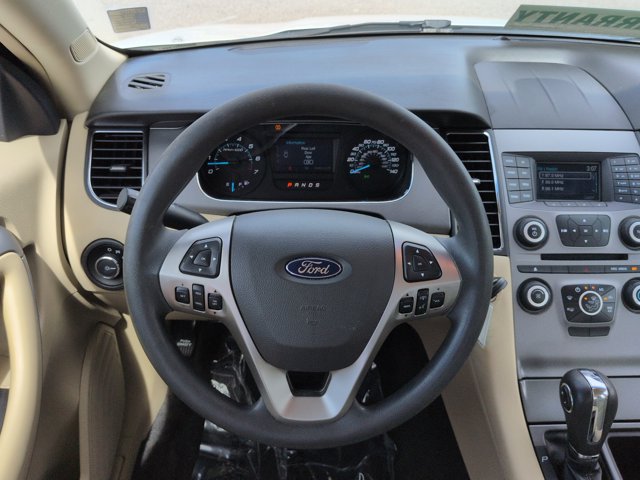 Used 2018 Ford Taurus SE FWD image 15
