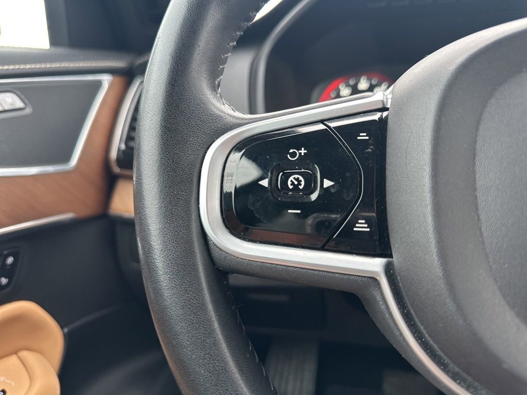 Used 2018 Volvo XC90 T6 Inscription w/ Convenience Package image 21