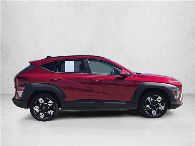 Used 2025 Hyundai Kona SEL FWD image 4