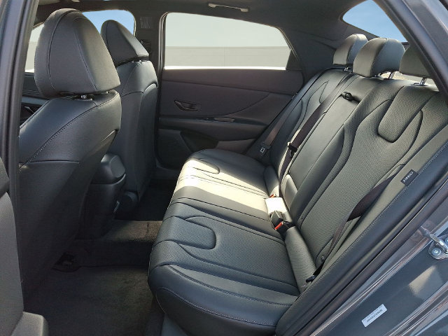 New 2026 Hyundai Elantra SEL Sport FWD image 6
