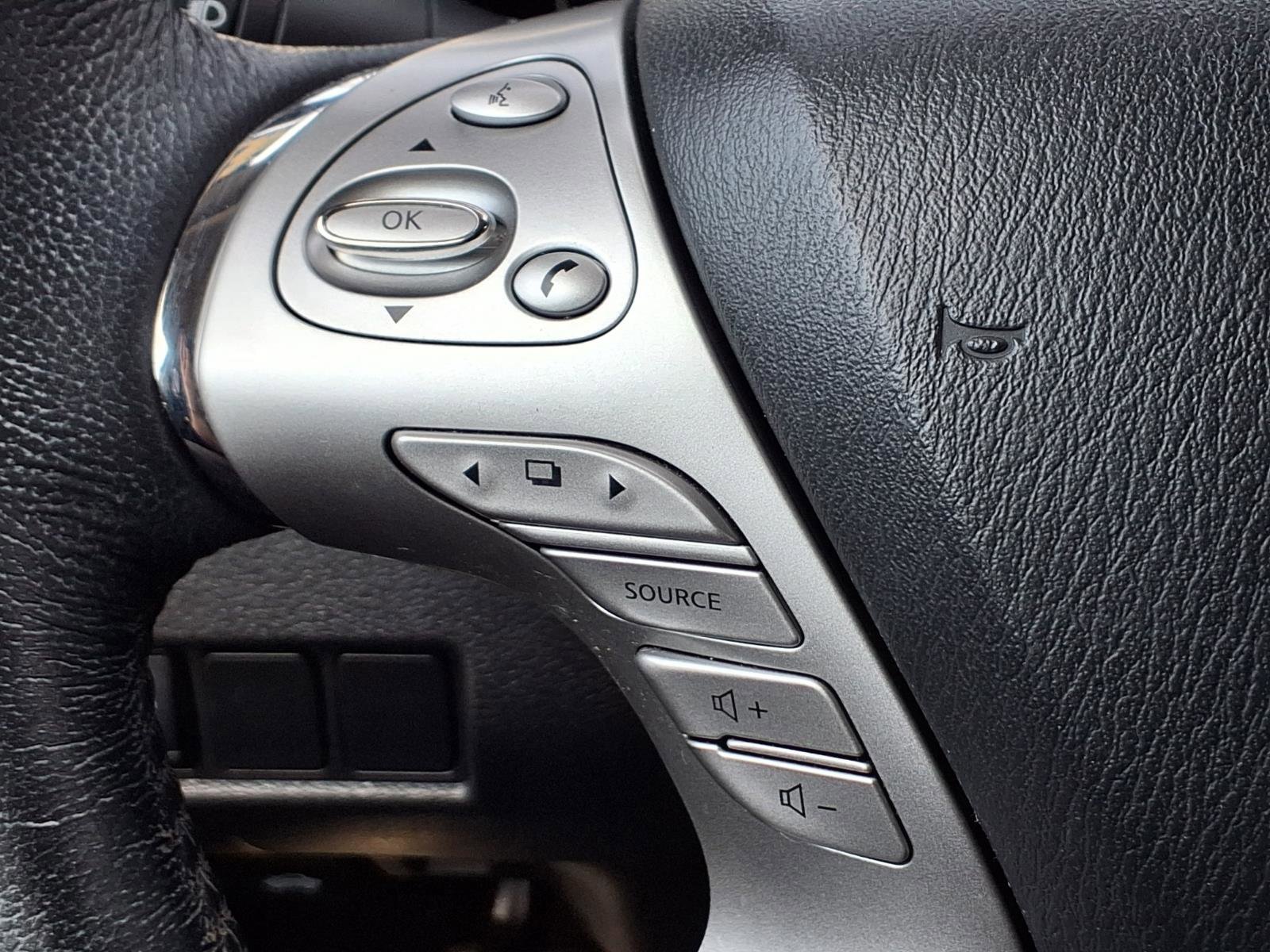 Used 2018 Nissan Murano SL w/ Midnight Edition Package image 23